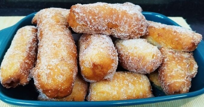 Doces: Rolinho de São Bento é amado por sua combinação de textura crocante por fora e um delicioso creme de baunilha por dentro