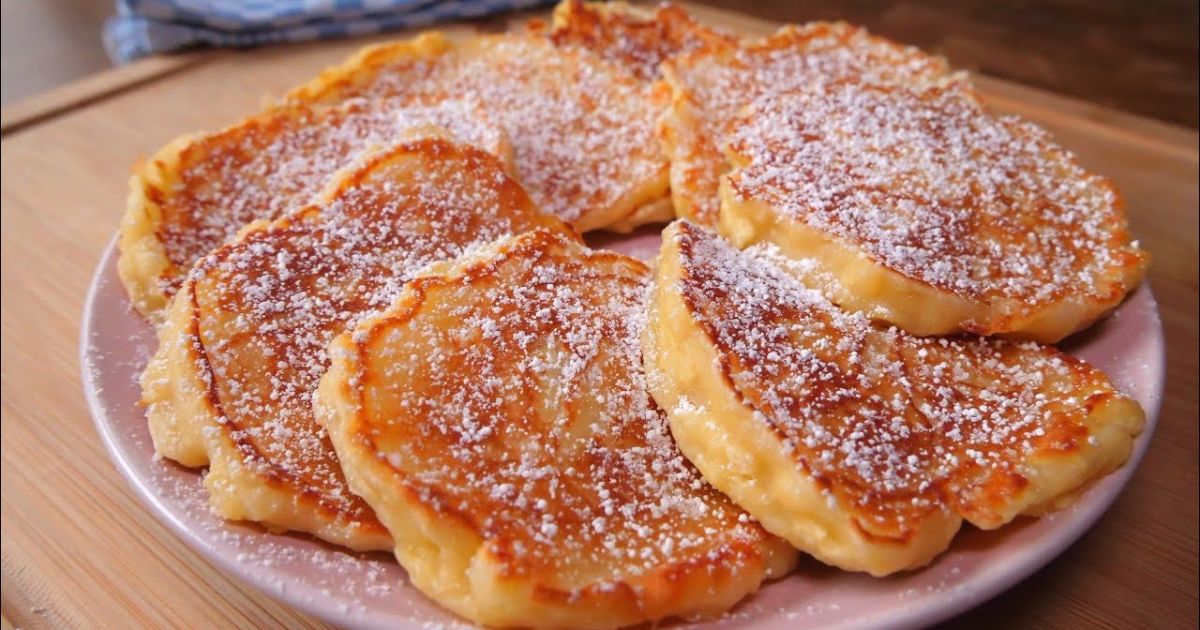 Panquecas de maçã suculentas em 5 minutos, a receita de café da manhã mais rápida e deliciosa 