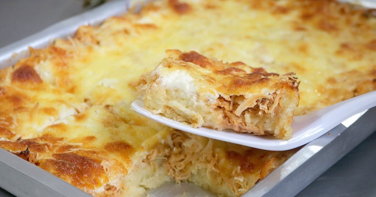 Torta salgada de massa mole sem usar liquidificador, com apenas uma tigela e uma colher você estará a caminho de criar uma torta perfeita 