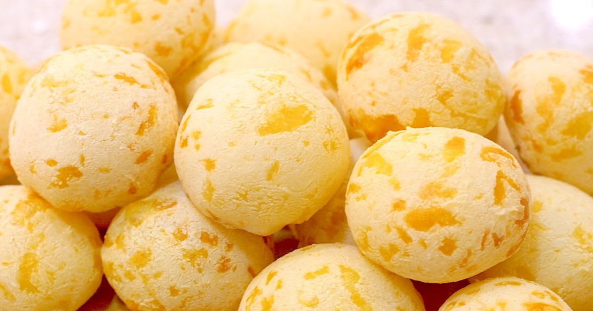 Desvendando o Segredo do Pão de Queijo Mineiro Perfeito – Receita Fácil e Rápida! 