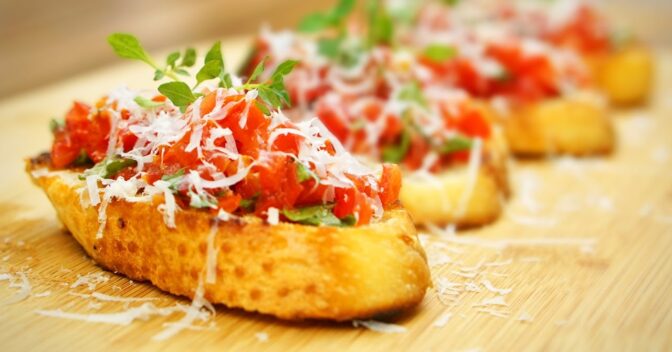 Acompanhamentos: Como preparar uma bruschetta italiana genuína: uma experiência gastronômica incomparável