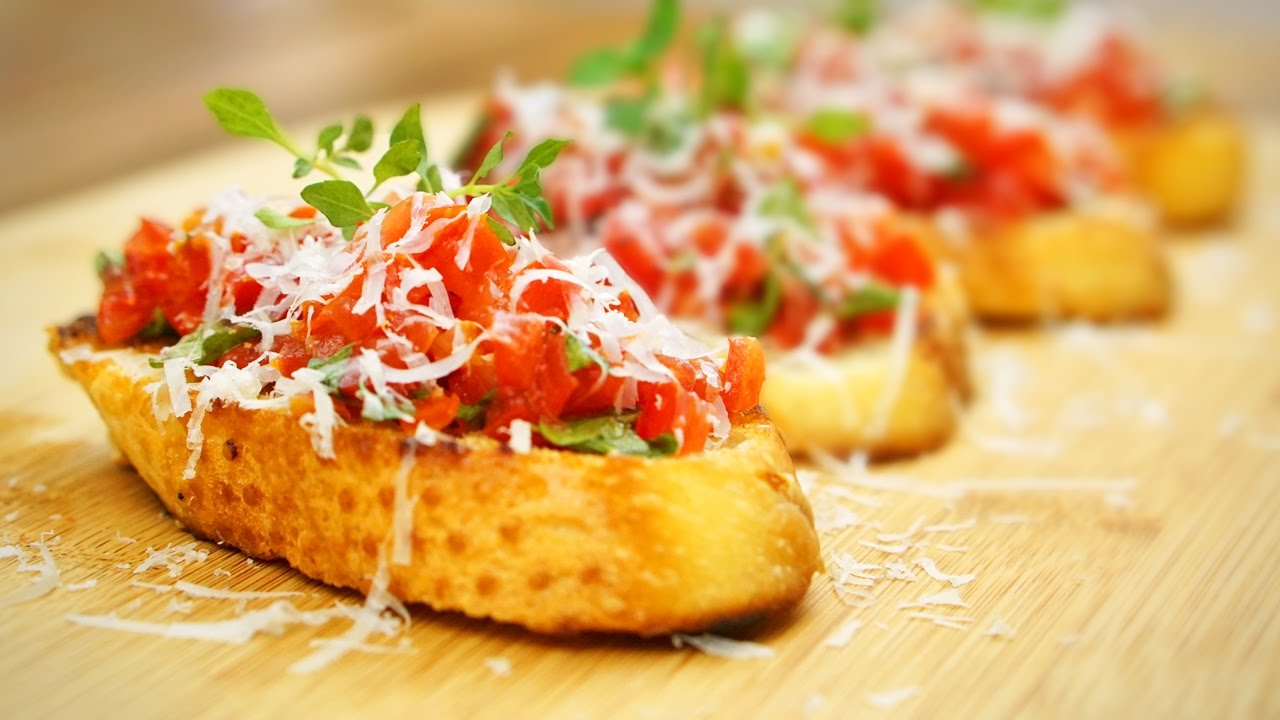 Como preparar uma bruschetta italiana genuína: uma experiência gastronômica incomparável 