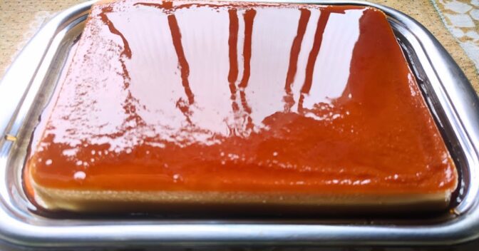 Sobremesas: Combinação Perfeita entre o Caramelo Dourado e a Massa desse Pudim de Padaria