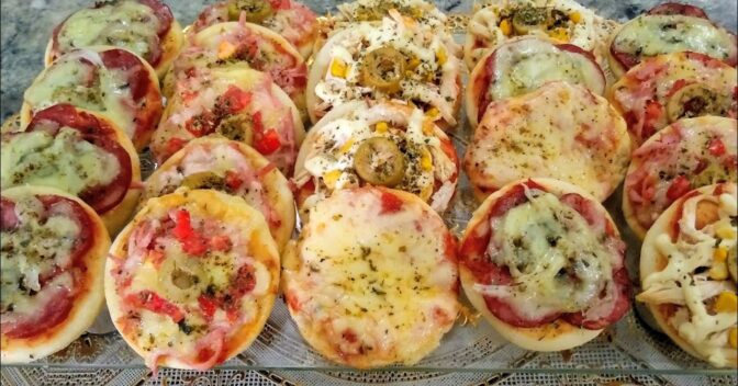 Acompanhamentos: MINI PIZZA CASEIRA-MASSA PRÁTICA E RENDE MUITO APRENDA A FAZER