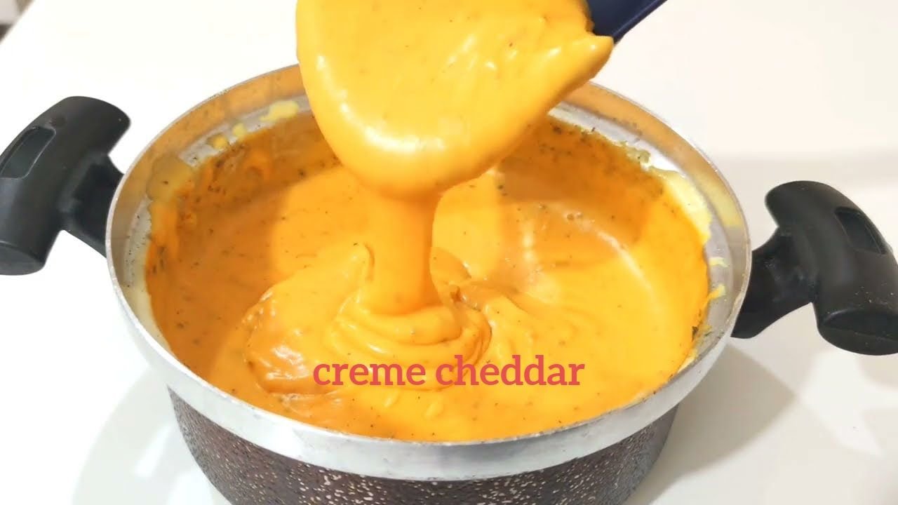 Aprenda a fazer um creme cheddar irresistível para seus hambúrgueres e batatas fritas 