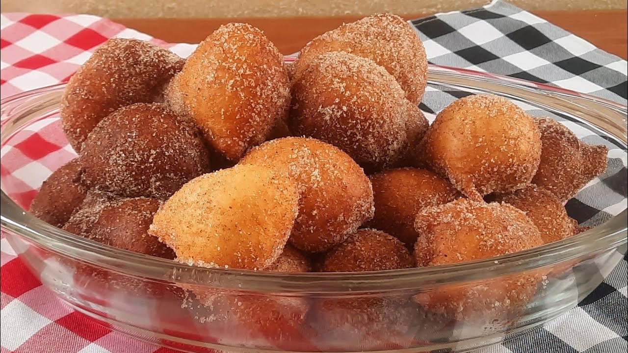 Saboreie seu Lanche com um Bolinho de Chuva Irresistível 