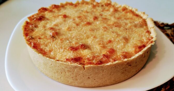 Pratos Únicos: Delicie-se com a nossa Quiche de Camarão ao Molho Cremoso